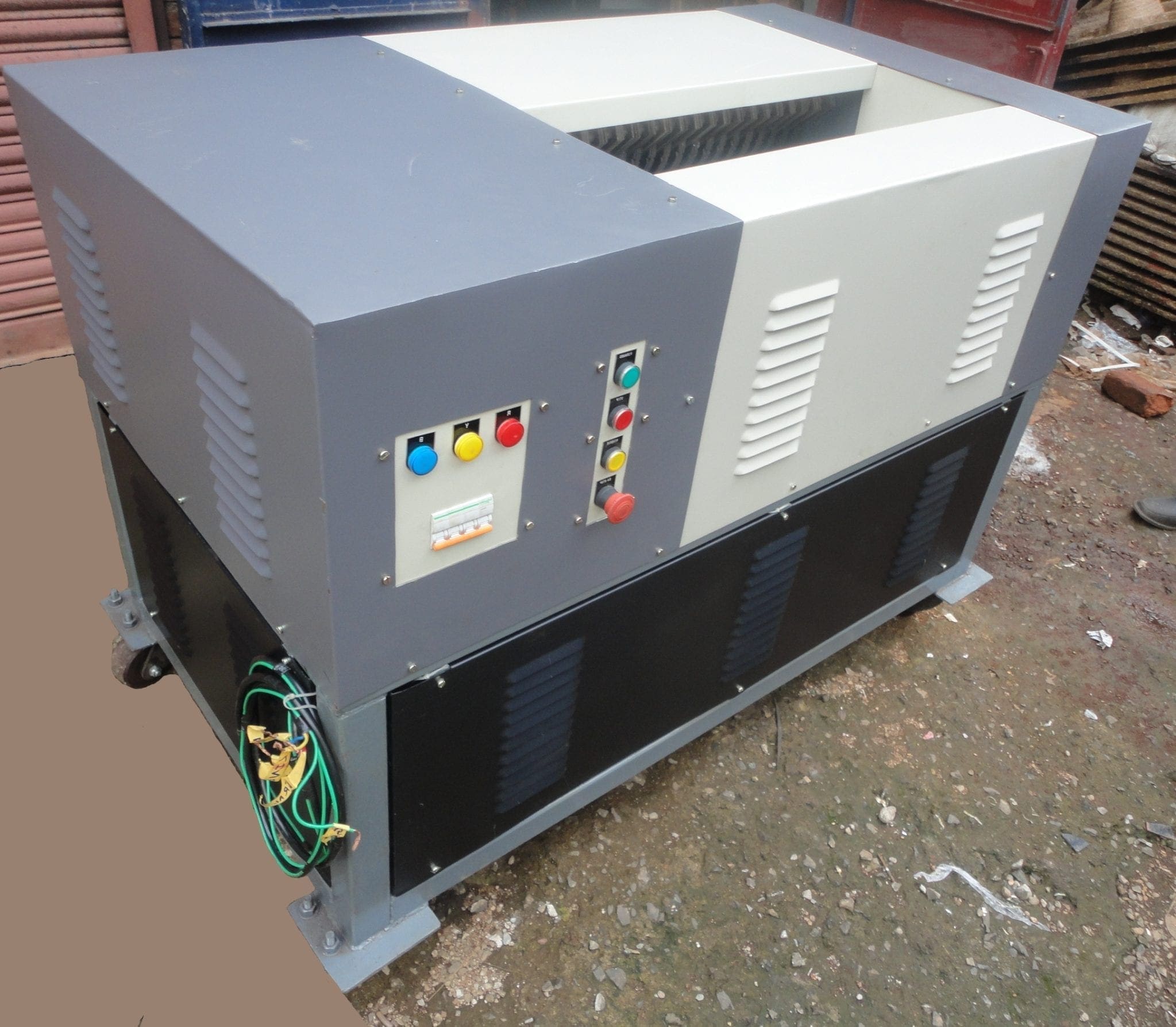 Heavy Duty Paper Shredder Machine - Image 2